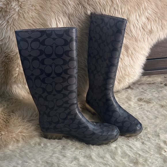 Coach Signature Logo Black Rain Boots • Size 9 - Picture 1 of 5